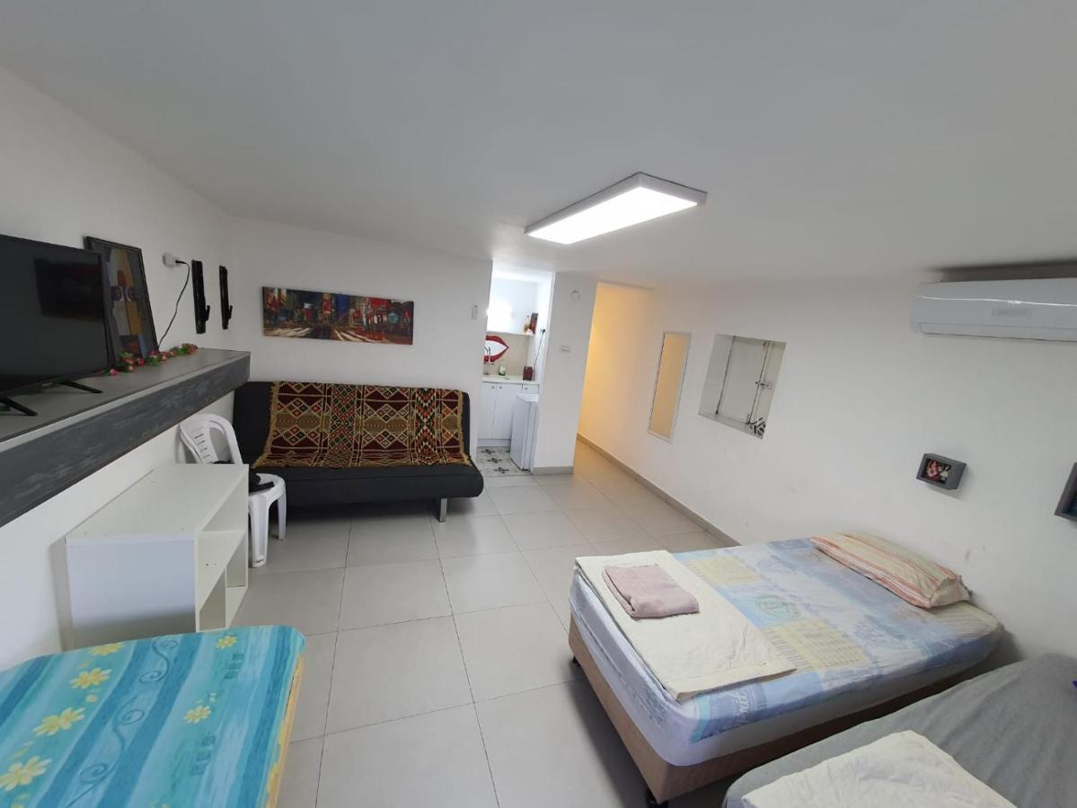 Appartement Dolphin Apart à Eilat Extérieur photo