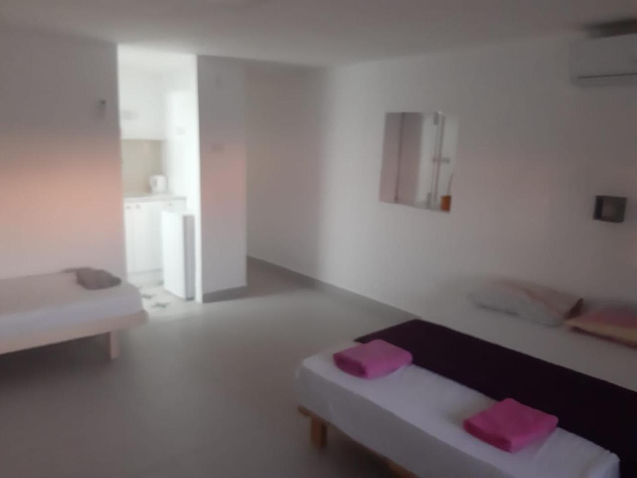 Appartement Dolphin Apart à Eilat Extérieur photo