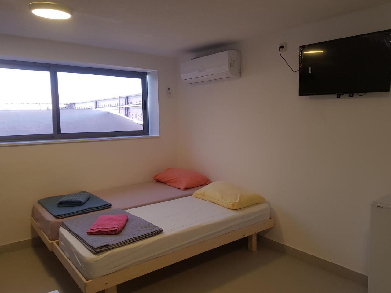 Appartement Dolphin Apart à Eilat Extérieur photo